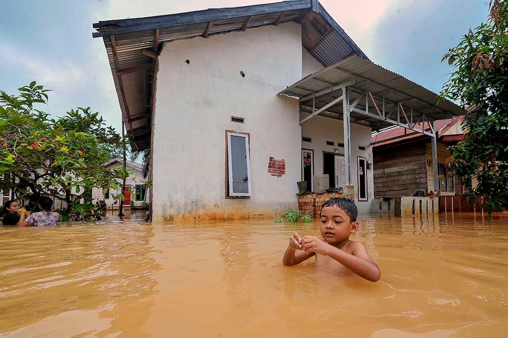 Ratusan Rumah Di Jambi Terendam Banjir