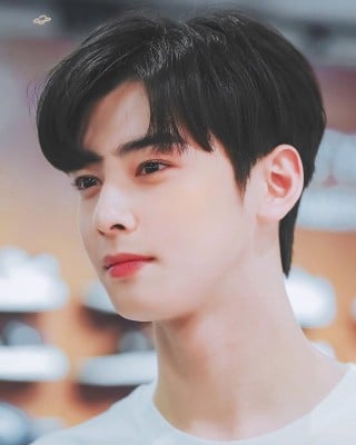 Ini Gaya Rambut Pendek Pria Yang Keren Ada Model Korea