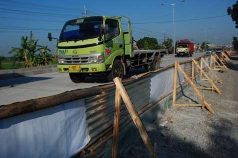 Hati-hati! Ada 3.338 Lubang di Sepanjang Pantura