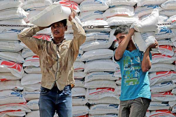 DISTRIBUSI BARANG: Program Kemitraan Warung dan Ritel Tetap Melaju