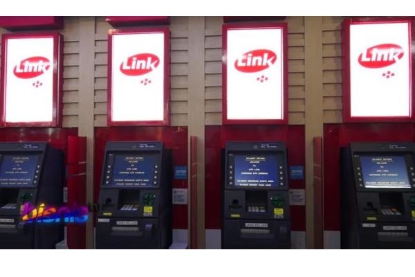 BANK BUMN :  Tarif Transaksi ATM Bank BUMN Diminta Turun