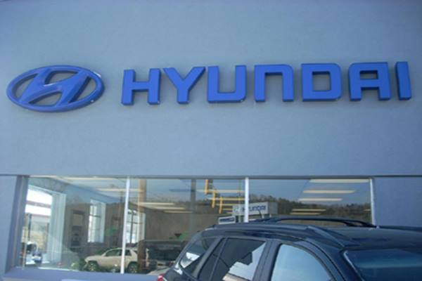 KENDARAAN NIAGA :  Hyundai Siapkan 10 Diler