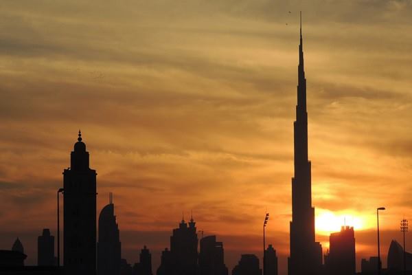 WISATAWAN ASING: Dubai Sasar  Turis Asal  RI