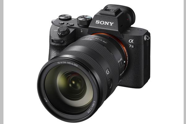 SONY A7 R III : Kamera Mirrorless Multifungsi