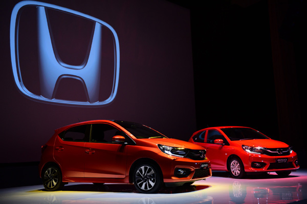 LCGC & MOBIL PERKOTAAN  : Honda Brio Incar Pembeli Pertama