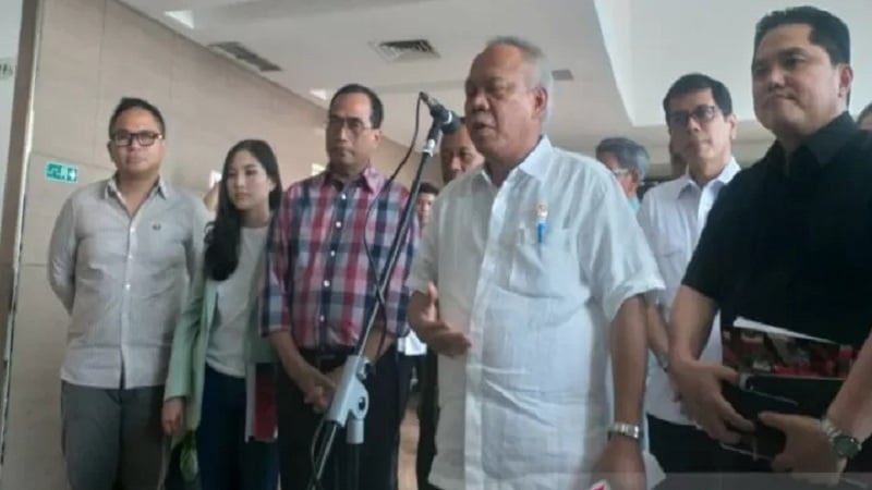 INFRASTRUKTUR PARIWISATA : Reuni Asian Games di Kabinet Menteri