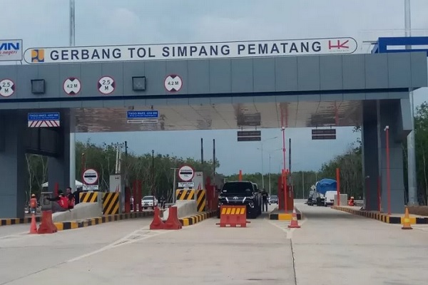 LIBUR NATAL DAN TAHUN BARU :  Gerbang Kayu Agung Tersibuk di Trans Sumatra