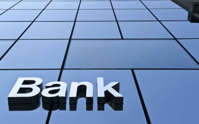 PENDANAAN BANK : DPK Valas Mulai Tersendat