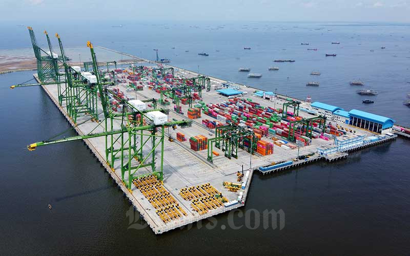 RANTAI PASOK TERINTEGRASI : 7 Pelabuhan Punya Platform Logistik