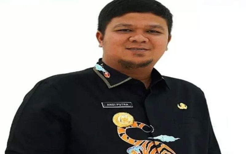   DUA BUPATI KADER GOLKAR DITANGKAP  : OTT KPK Murni Kasus Hukum