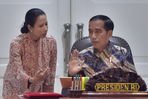 Menteri Rini Ajak Bos BUMN Patuhi Kepesertaan Jaminan Sosial