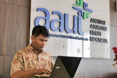 Praktik Engineering Fee, Pembinaan AAUI, dan Sanksi OJK