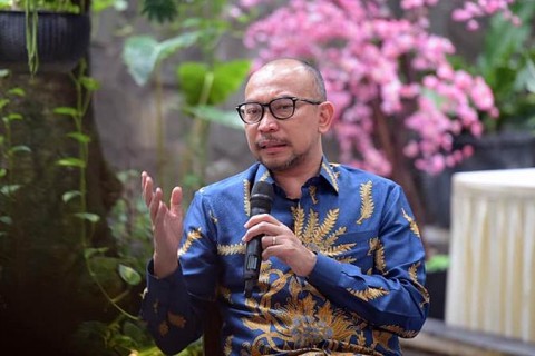 Chatib Basri Sebaiknya Tidak Rangkap Jabatan Komisaris