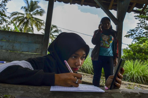 Kemdikbudristek: Sekolah di Zona Merah Tetap Daring