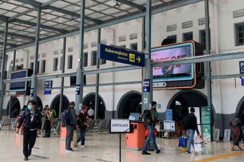 Libur Paskah, KAI: 209.370 Orang Naik KA Jarak Jauh