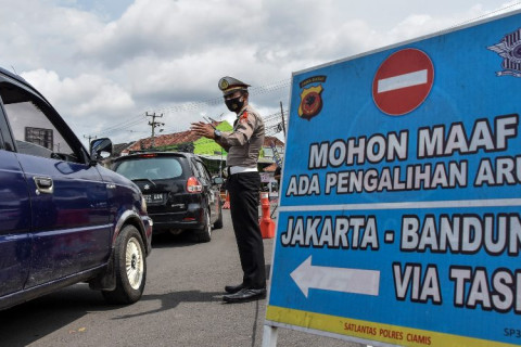 Jika Macet Tak Terurai, One Way Lanjut Hingga GT Semanggi