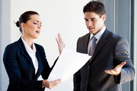 Ini 4 Hal yang Harus Diketahui Sebelum Berteman dengan Bos di Kantor