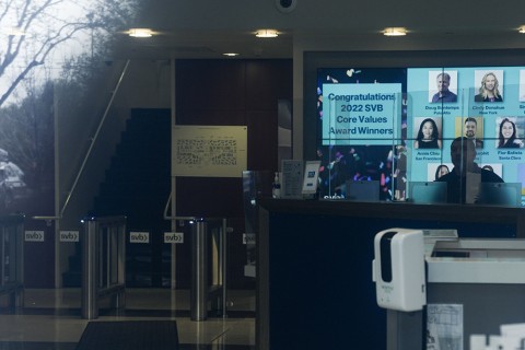 Sri Mulyani Angkat Bicara Soal Bank AS Berguguran