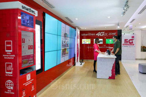 PHK Smartfren, Api dalam Sekam Sektor Telekomunikasi?