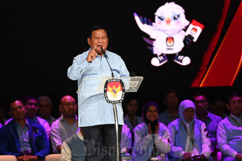 Tolak Jawab Pertanyaan Wartawan, Prabowo Kabur ke Mobil Usai Debat Capres