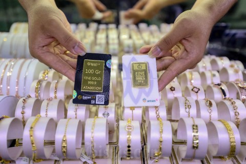 Cara Beli Emas Antam Online untuk Hindari Antrean Panjang