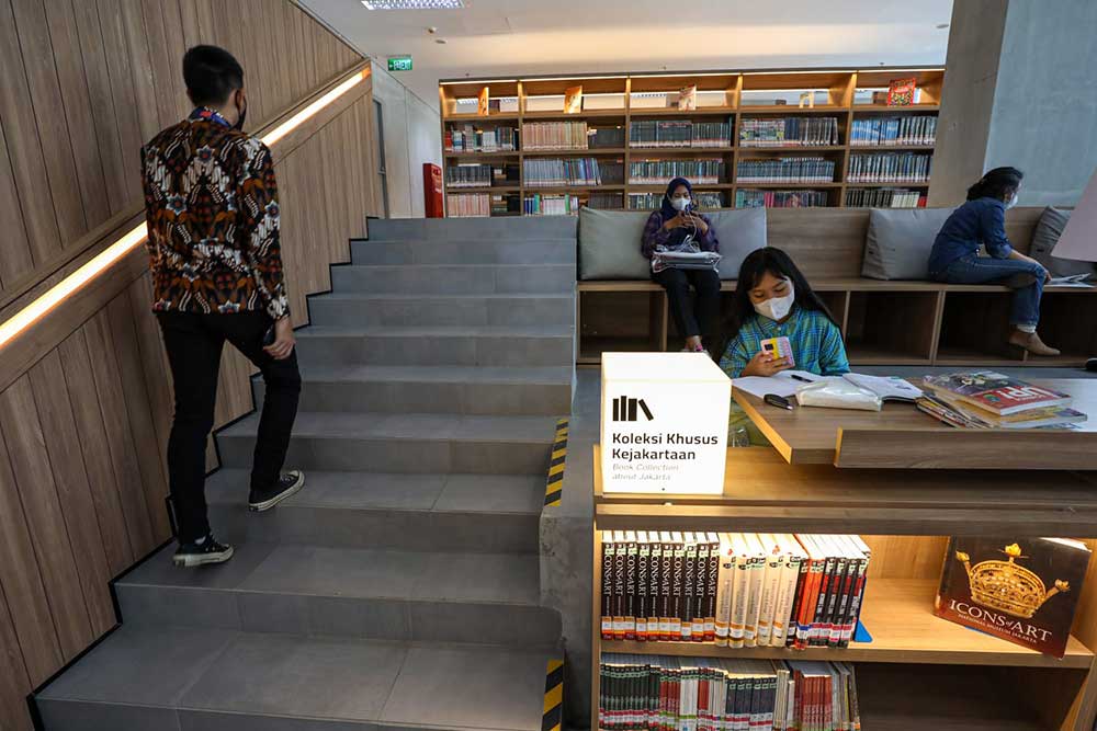 Top! Wajah Baru Perpustakaan di Taman Ismail Marzuki Dalam Bingkai Foto