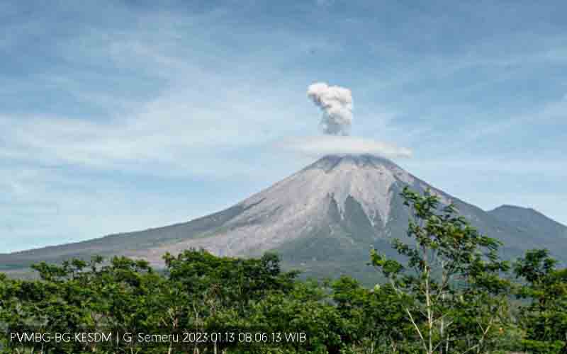 Kondisi erupsi Gunung Kerinci/Foto Warga
