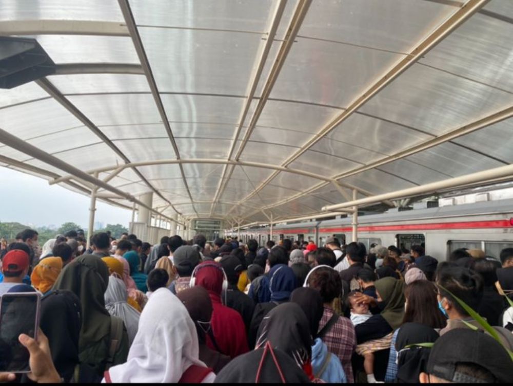 Foto-Foto Situasi Terkini Stasiun Manggarai Usai Ada Perubahan Rute KRL