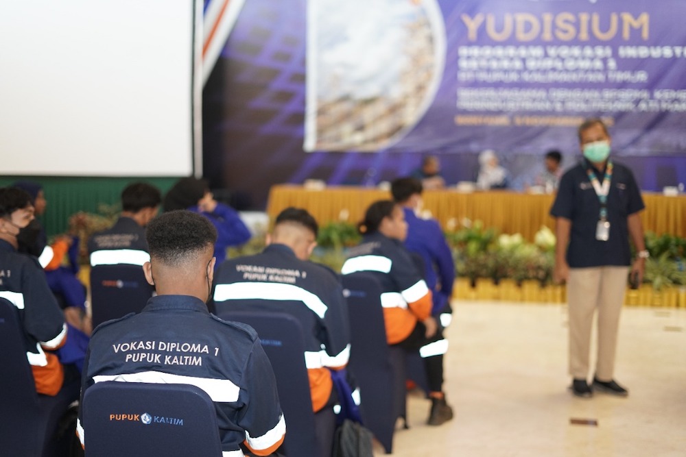 Sebanyak 49 peserta pendidikan vokasi setara Diploma 1 selesaikan masa studi di PT Pupuk Kalimantan Timur (Pupuk Kaltim) setelah menempuh pendidikan selama sembilan bulan./JIBI-Istimewa