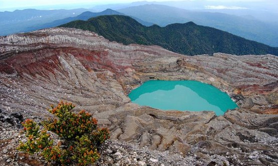 danau gunung dempo, gunung yang bisa didaki