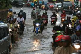 Arus Lalin Tersendat, Inilah Lokasi Banjir di Jakarta
