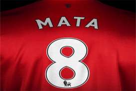 Juan Mata Bernomor Punggung 8 di Manchester United