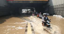 Hati-Hati, Sejumlah Ruas Jalan Ibukota Digenangi Air 20-50 Cm