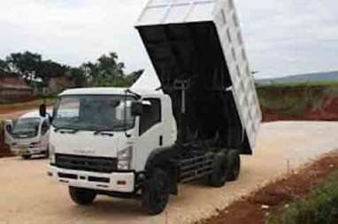 Isuzu Pasang Target 35.500 Unit Mobil Terjual Tahun Ini