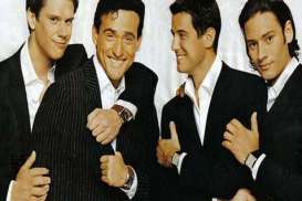 Kuartet Il Divo Dapat Standing Ovation di Ritz Carlton