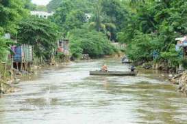 Pencemaran Lingkungan: 13 Sungai Jakarta Tercemar dan Kritis