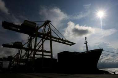 Bongkar Muat Pelabuhan Tanjung Emas Didominasi Barang Ekspor-Impor