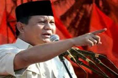 MAYDAY: Di Hadapan Puluhan Ribu Buruh, Prabowo Berapi-Api Sampaikan Orasi