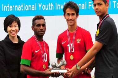 TIMNAS U-19: Dirombak? Mariando Djonak & Dicky Dipanggil