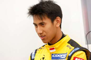 FIA FORMULA III EROPA: Sean Gelael Bercokol Di Peringkat 10