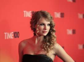 Pelanggaran Merek Dagang: Penyanyi Taylor Swift Digugat Blue Sphere Inc.