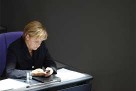 Merkel Dukung Perdana Menteri Luxemburg Jadi Ketua Komisi Eropa