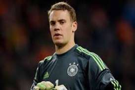 PIALA DUNIA 2014: Lahm & Manuel Neuer Dirawat Di  Munchen