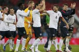 PIALA DUNIA 2014: Inggris Mendarat di Brasil