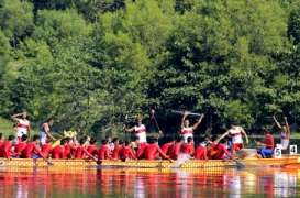 Lomba Perahu Naga Festival Cisadane Diminati Negara Tetangga