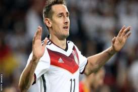 Klose Resmi Pensiun dari Timnas Jerman