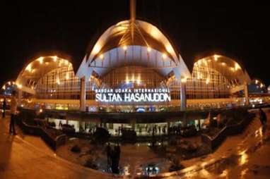 Pendaratan Sejumlah Penerbangan Di Makassar Dialihkan