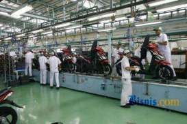 Anggota Paskibraka Nasional 2014 Kunjungi Pabrik Motor Honda