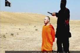 WARTAWAN AS STEVEN SOTLOFF DIPENGGAL ISIS: Ajak Debat Pemimpin ISIS Soal Ajaran Damai di Alquran