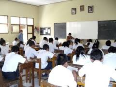 DKI Bakal Bubarkan Organisasi Tak Sah Di Sekolah